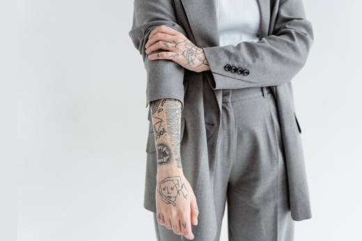 Natural tattoo aftercare: prevent scarring + fading