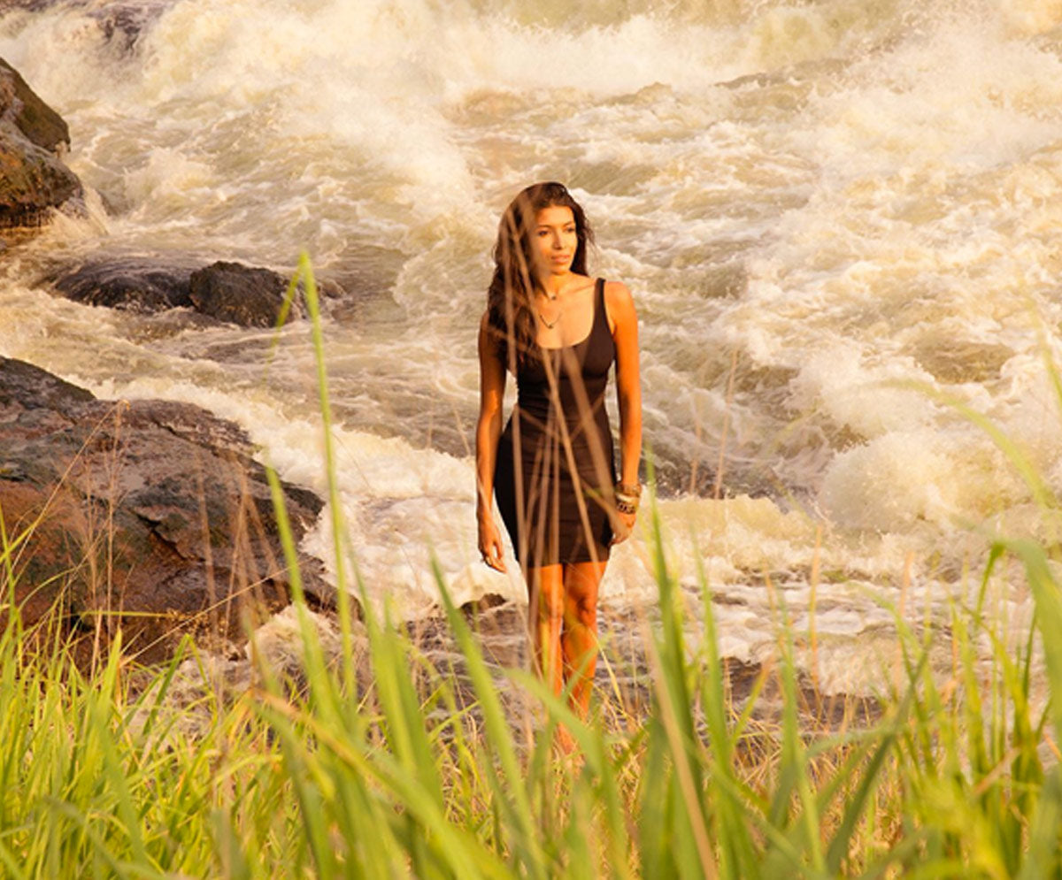 Leila Janah and Nilotica by the Nile river