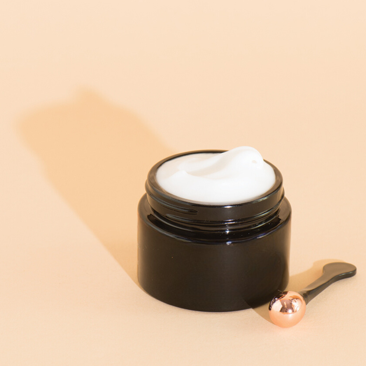 Plant-based daily moisturizer for ultimate softness - LXMI Crème du Nil